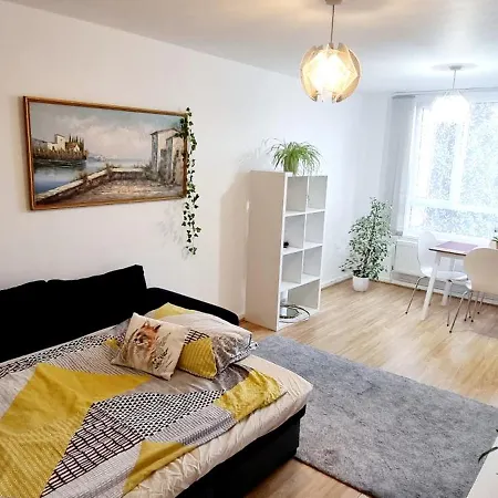 Serviced Apartment - Exel & O2 & Canning Town - Home Away From Home Лондон Экстерьер фото